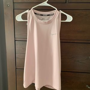 Nike tank